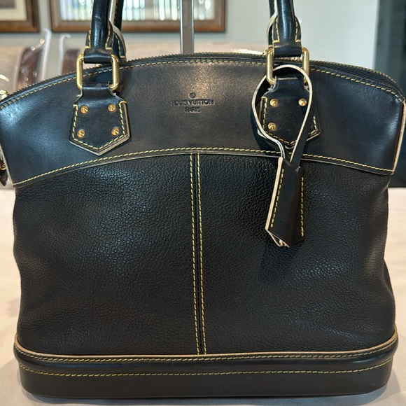 Authentic Louis Vuitton Suhali PM bag - Picture 3 of 13